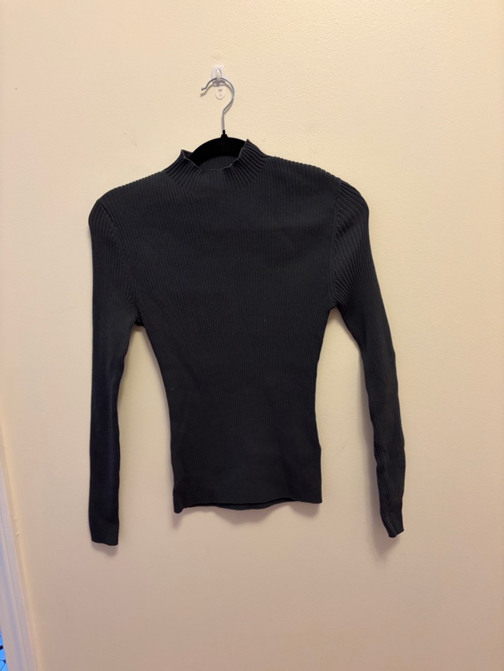 H&M Black Ribbed Mock Neck Long Sleeve Top